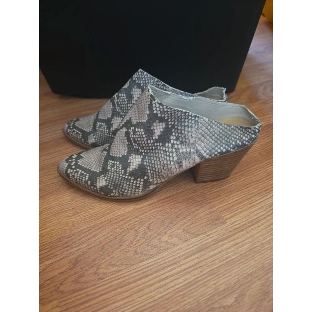 Dolce Vita Mules Snakeskin Sz 8.5